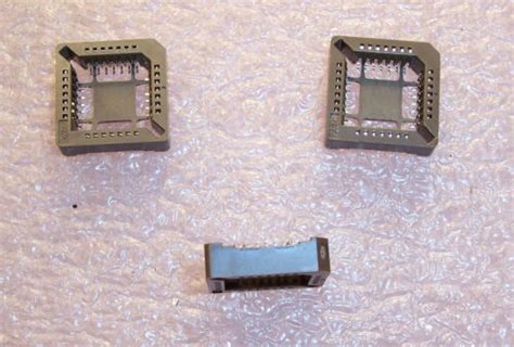 Qty 28 28 Pin Smd Plcc Ic Sockets Plcc28 Smtl Robinson Nugent 1 Tube