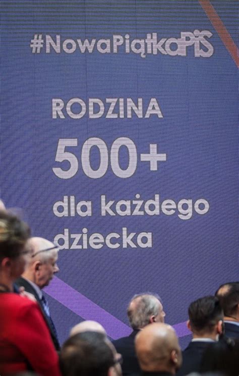 500 plus na pierwsze dziecko od kiedy składać wniosek Zmiany w