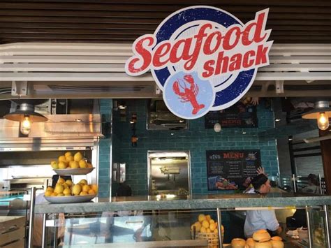 Review Carnival S Seafood Shack