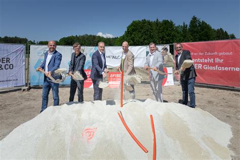 Glasfaser Ausbau Im S Dburgenland Gig Setzt Spatenstich Gig