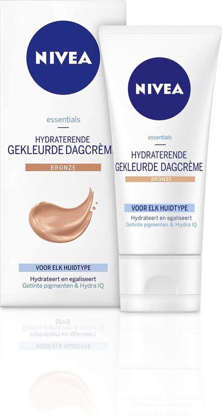 NIVEA Essentials Hydraterende Gekleurde Bronze SPF 15 50 Ml