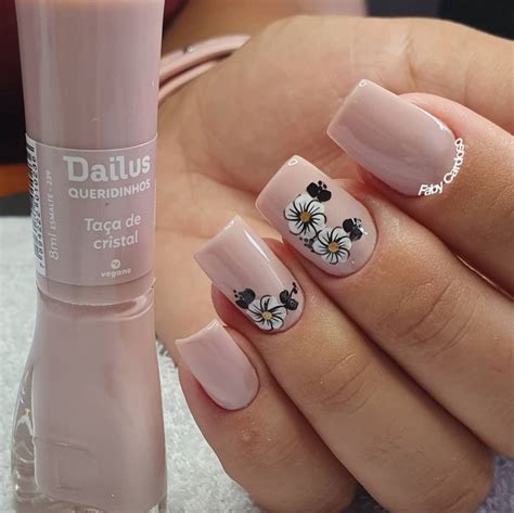 25 Decorações de Unhas lindas esmalte Nude as melhores do dia