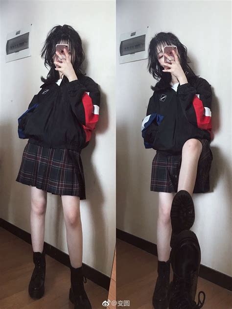 Poses For Pictures Uniform Goth Punk Style Fashion Gothic Swag Moda