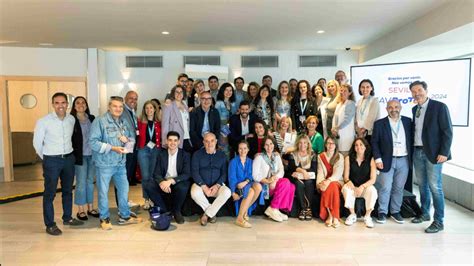 CEAV reúne a más de 200 profesionales turísticos en la Comunidad