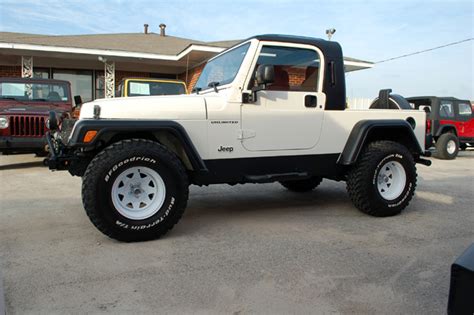 Jeep Wrangler Unlimited Half Hard Top