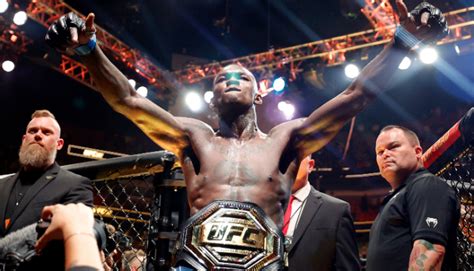 Israel Adesanya R V Le Qu Il A D Chir Son Mcl Une Semaine Avant Le