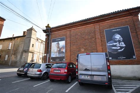 Nailloux Six Nouveaux Artistes S Affichent En Grand Format Sur Les