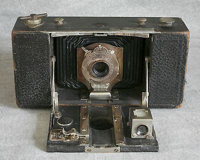 Kodak No Folding Pocket Brownie Model B Camera Rare