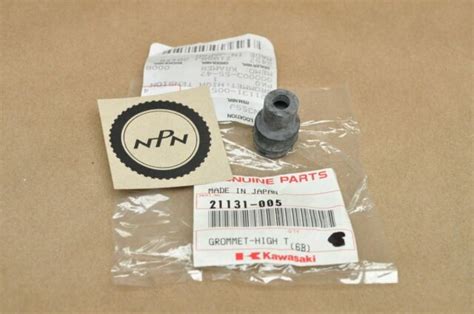 Kz Kz Plug High Wire Lead Grommets Kawasaki Nos