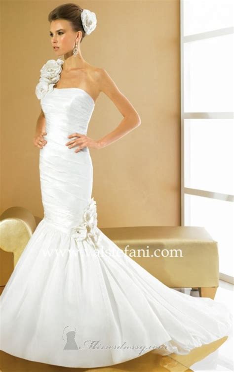 23 Elegant One Shoulder Wedding Dresses