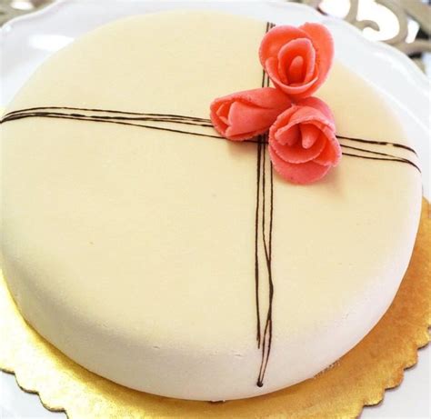 Marzipan Cake | Dutch Delicious Bakery