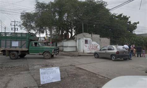 Veracruz Siguen Los Bloqueos Por Falta De Agua En Xalapa Ahora En La Colonia Veracruz Y