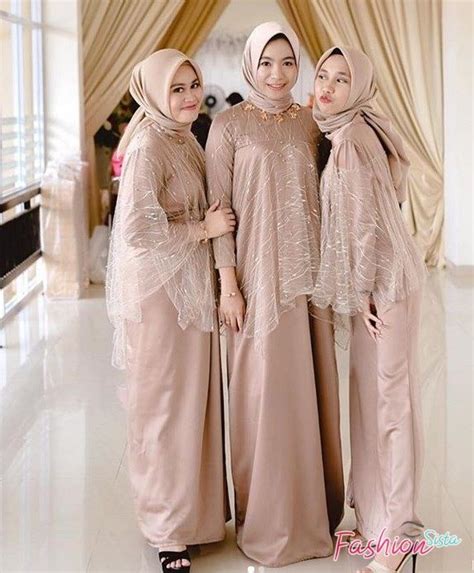 Baju Pesta Model 2020 Desain Gaun Pengantin Dan Kondangan