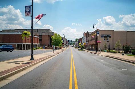 8 Most Charming Small Towns In Tennessee The Tourist Checklist