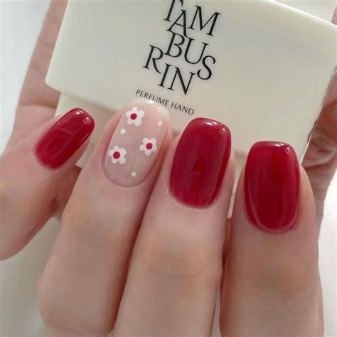 30 Simple And Cute Nails To Inspire You Cute Simple Nails Simple Gel Nails Cute Nails For Fall