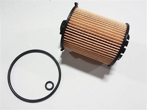 Volvo V60 Engine Oil Filter Element 32140029 Genuine Volvo Part