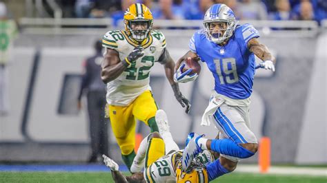 Lions vs. Packers: Shots of the Game