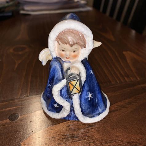 Vtg Goebel Hummel Janet Robson Angel Figurine Blue Lantern Rob