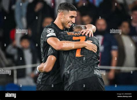 Achraf Hakimi Of Psg Celebrate His Goal With Kylian Mbappe Of Psg