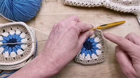 Como Tejer Un Granny A Crochet Youtube