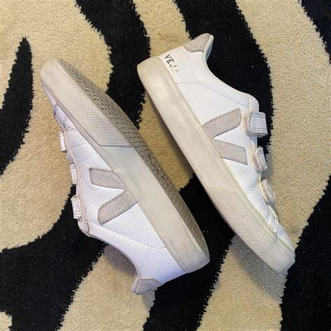 Veja Velcro Sneakers Women’s Size 7 37 Euro White Depop