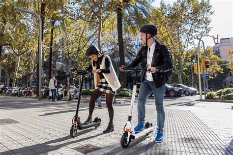 Joyor F1 350W - El Patinete Loco