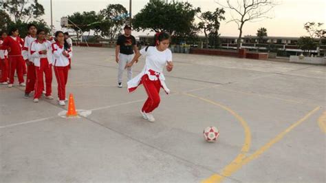 Haciendo deporte con alegría en el fe y alegría 17 ves Noticias