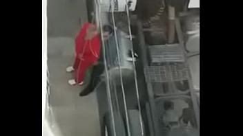 Un rapidin en la vía pública XVIDEOS