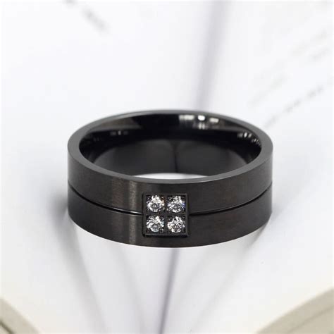 Anillo Negro Clásico De Acero Titanio De Jeulia Para Hombre Jeulia mx