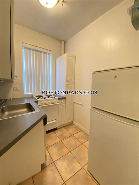 Northeasternsymphony Apartment For Rent Studio 1 Bath Boston 2400