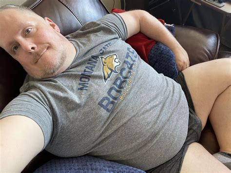 Handsome Bear Relaxing Nudes Gaybears NUDE PICS ORG