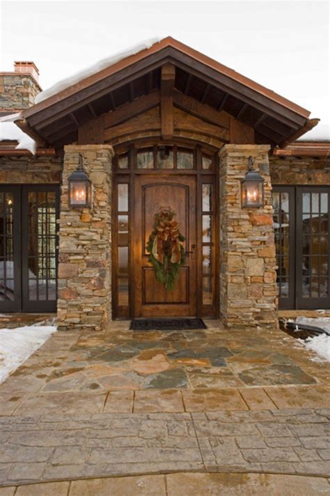 25 Lovely Rustic Decor Ideas For Your Home Front Door Rustic Entry House Exterior House