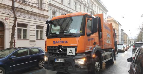 Nové vozidlo Mercedes Benz AROCS 1840 L pro svoz odpadu KOMWAG a s