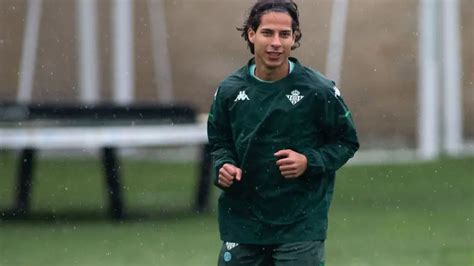 Tigres puede pagar por Diego Lainez siete millones de dólares al Betis