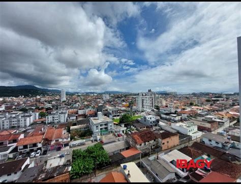 Apartamento no Bairro Areias em São José 2 Dormitórios 1 suíte e