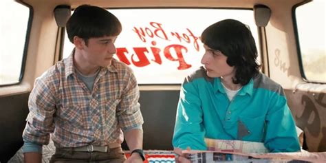 Stranger Things Noah Schnapp Fa Coming Out E Si Dichiara Gay