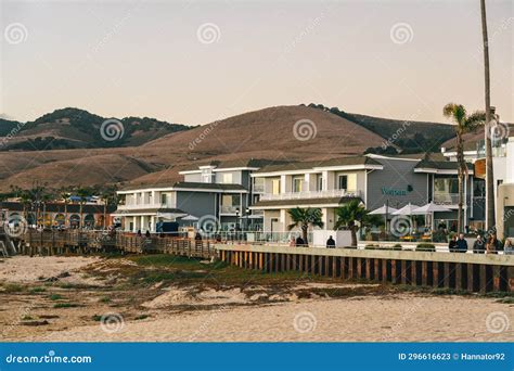 Vespera Resort And Pismo Beach Promenade At Sunset California Central