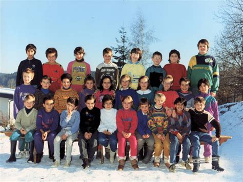 Photo De Classe Cm De Ecole Antoine Lyonnet Saint Laurent En