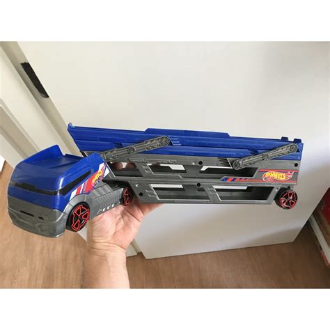 Grande Caminh O Hot Wheels Cegonha Cegonheira Articulada C Andares Carrega Varios Carrinhos