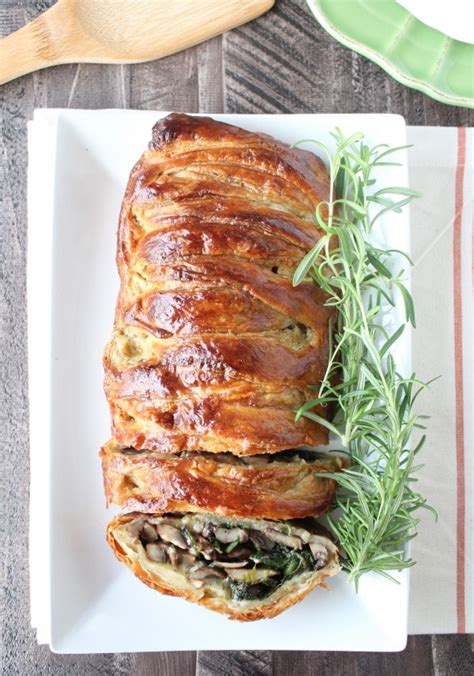 Cheesy Mushroom Spinach Puff Pastry Recipe