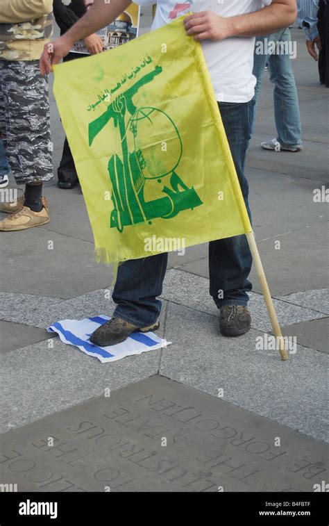 Islamist Flag Fotos Und Bildmaterial In Hoher Auflösung Alamy