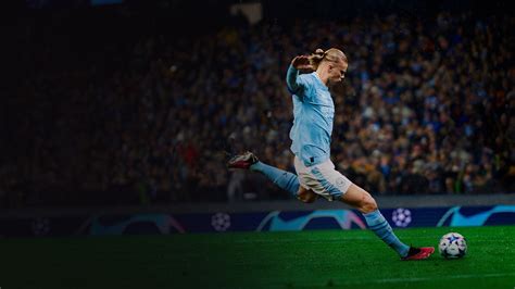 Ea Sports Fc™ 24 标准版 Ps4 和 Ps5 日语 韩语 简体中文 繁体中文 英语