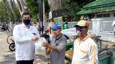 H 1 Hari Raya Idul Fitri Wali Kota Probolinggo Salurkan Ribuan Paket