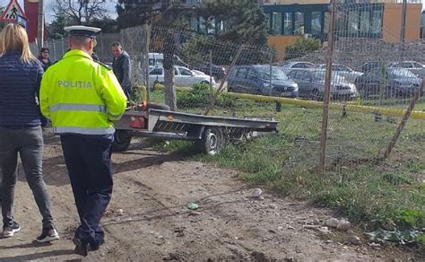 FOTO Accident în Turda Un pieton a fost rănit după ce o mașină