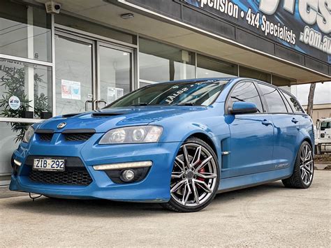 Holden Hsv Clubsport Hussla Medusa Hyper Black