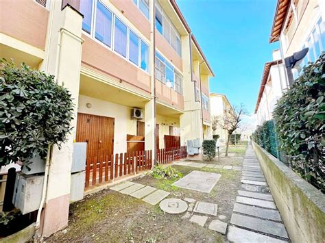 Vendita Appartamento Comacchio Bilocale In Viale Giacomo Leopardi