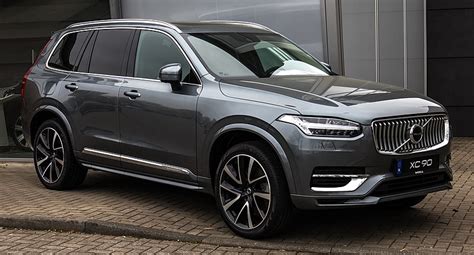 2021 Volvo XC90 Safe Handsome EV Oddity