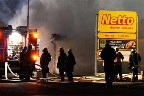 Groß Brand mit Millionenschaden im Odenwald Netto Markt in Flammen