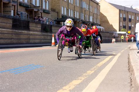 Want to try wheelchair racing? Let’s started!