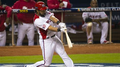 Puerto Rico Rallies To Edge Italy Stay Alive In Wbc